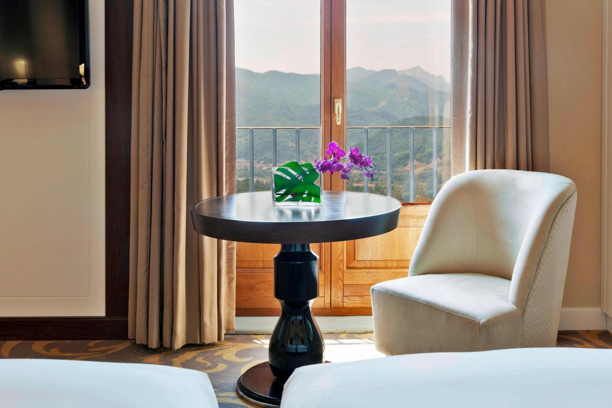 Renaissance Tuscany Il Ciocco Resort & Spa Barga Exterior foto