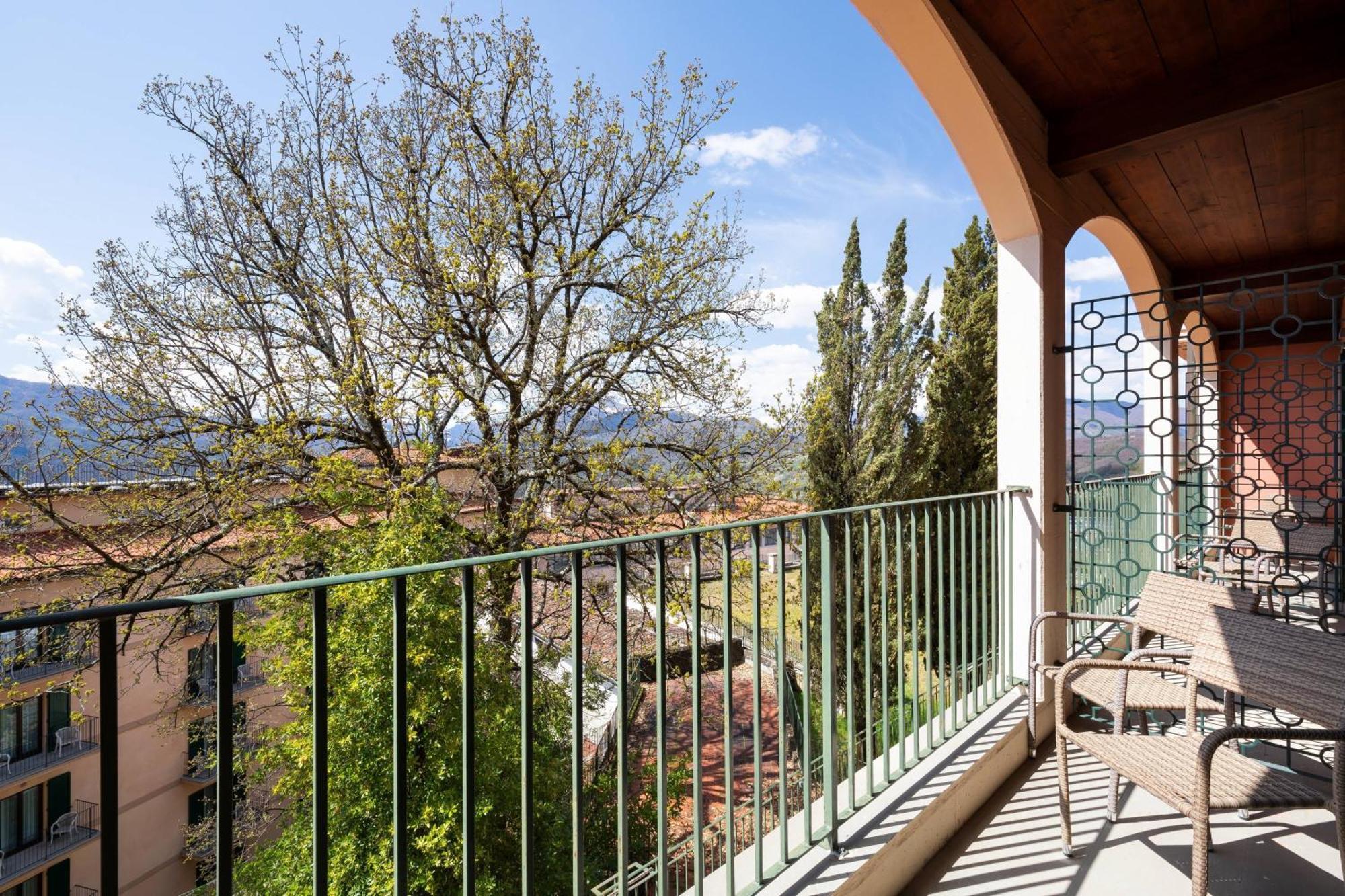 Renaissance Tuscany Il Ciocco Resort & Spa Barga Exterior foto